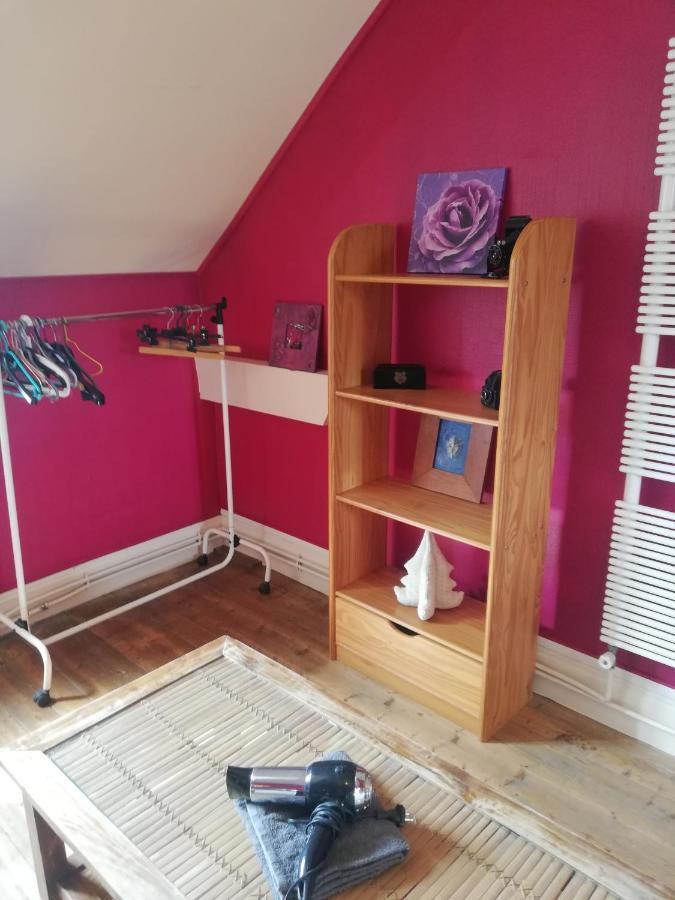 La Chambre D'Hote De Christelle Apartment แชร์บูร์ก อ็อง กงต็องแต็ง ภายนอก รูปภาพ