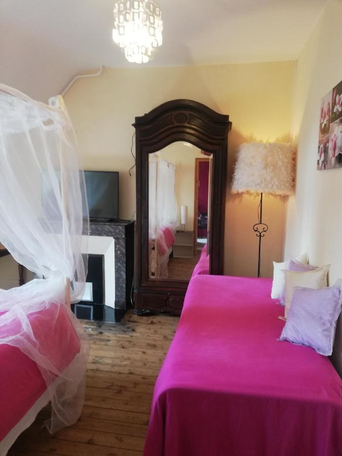La Chambre D'Hote De Christelle Apartment แชร์บูร์ก อ็อง กงต็องแต็ง ภายนอก รูปภาพ